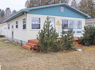 4161 Buena Vista Dr, Greenbush, MI 48738