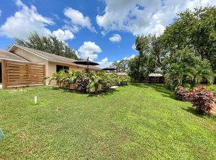 100 Dreamtime Ave, Lake Placid, FL 33852