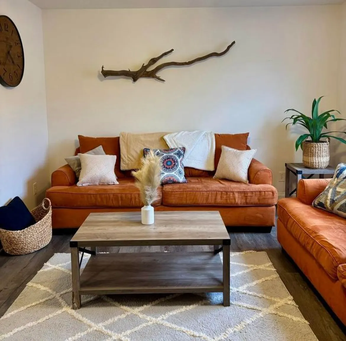 2 bed, 2.5 bath, 1120 sqft, $1,600 — Photo 4