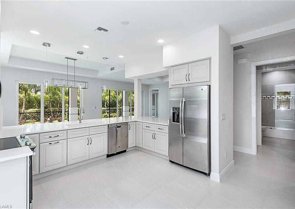 1st image of 605 El Camino Real #14-101