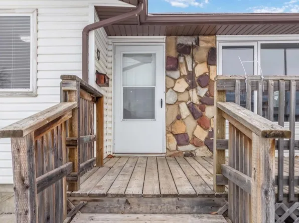 13 NW McLeod St, Wood Buffalo, AB T9H 1Z4