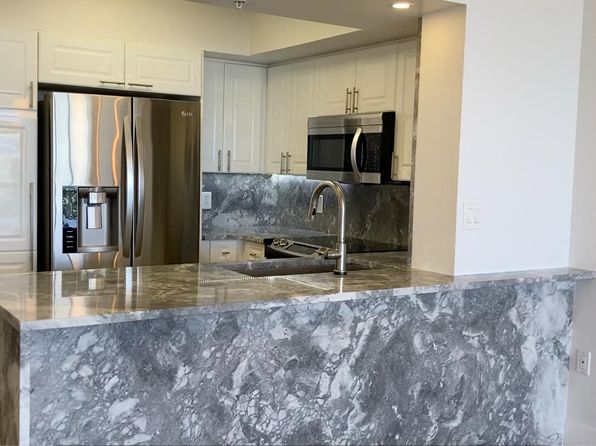 1800 Sunset Harbour Dr #2205