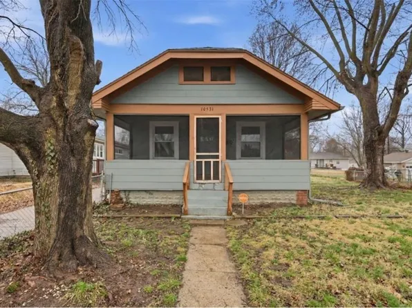 10531 E 9th St S, Independence, MO 64053