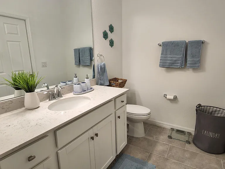 18028 Gawthrop Dr #401 — Photo 23