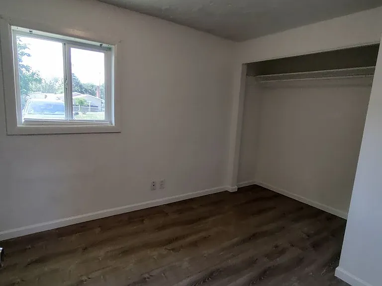 3619 Cannon Ave — Photo 4