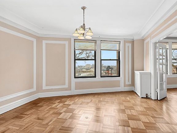 3rd image of 409 Edgecombe Ave APT 2A