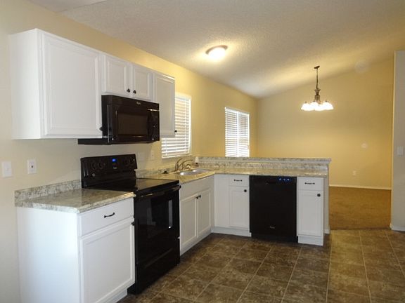 4th image of 14056 Saint Leo Ct