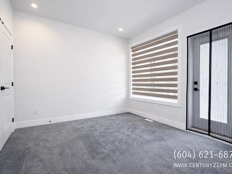 36701 Carl Creek Cres #UPPER — Photo 8
