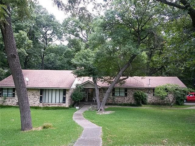 1st image of 1318 Bow Creek Dr