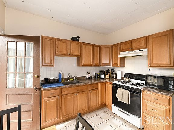 274 brookline 18