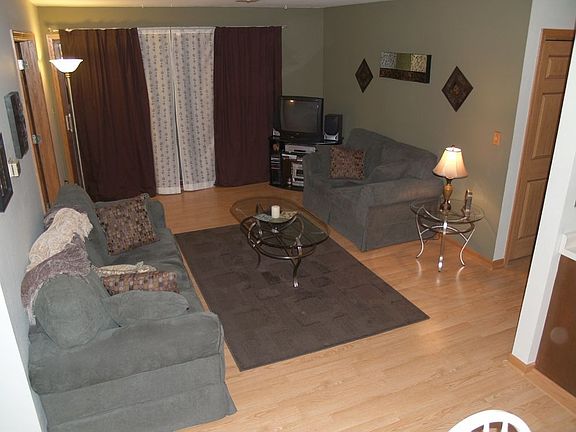 3rd image of 220 Bienterra Trl APT 1C