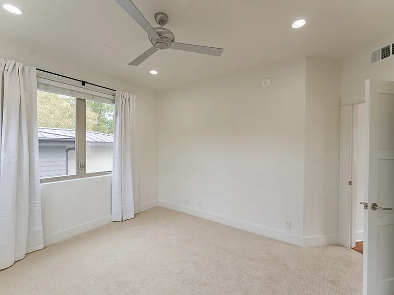 716 Post Oak St — Photo 19