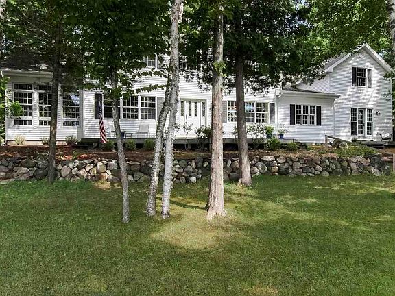 4th image of 2683 Gilbert Ln