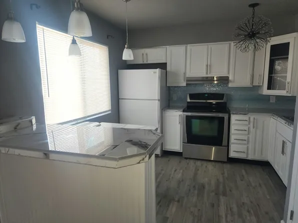 317 S Stapley Dr APT 202, Mesa, AZ 85204