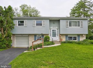 1938 Split Rock Rd, Lancaster, PA 17601