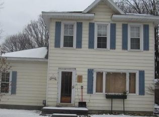 212 E Clinton St, Hastings, MI