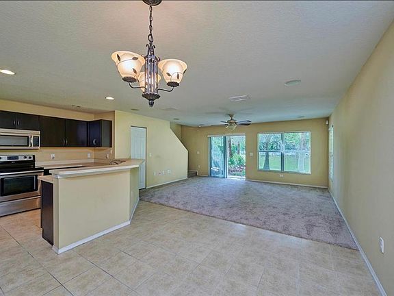 3rd image of 2915 Royal Tuscan Ln