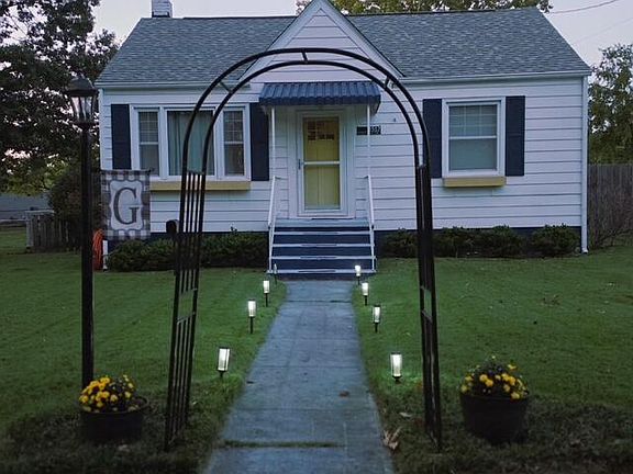 5th image of 2517 Maiden Ln SW