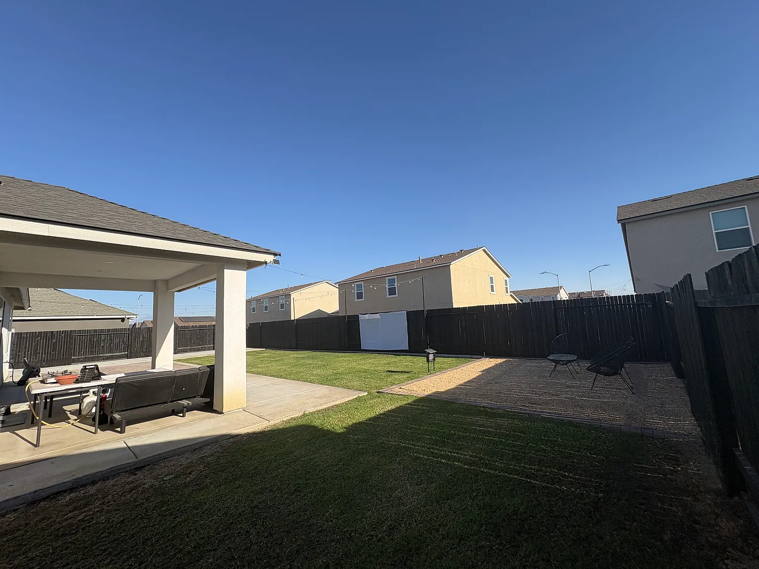3 bed, 1722 sqft, $2,700 — Photo 3