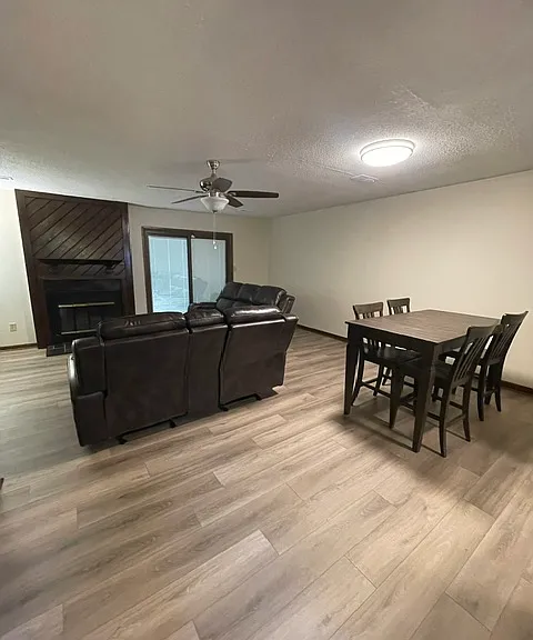 163 Windsor Castle Dr #B — Photo 4