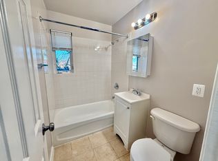 108 Atlantic St SE #2D, Washington, DC 20032