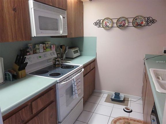 5th image of 2723 11th Ct