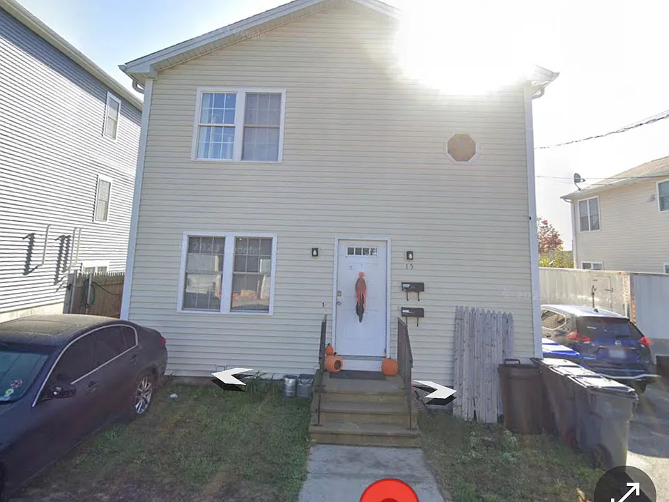 15 Metcalf St #2