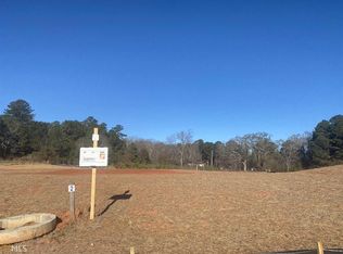 110 Cash Dr, Lagrange, GA 30241