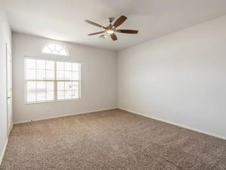 908 Founders Rd — Photo 10