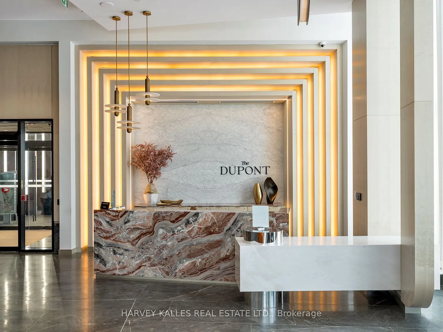 The Dupont — Photo 3