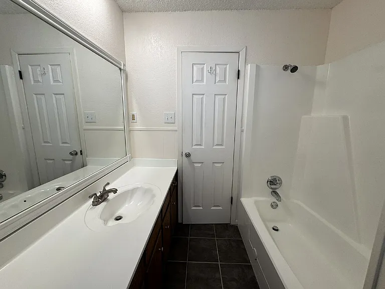 208 Prairie Wind Blvd — Photo 12