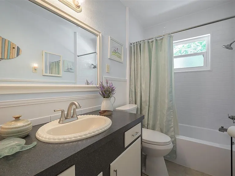 3801 Helene St — Photo 23