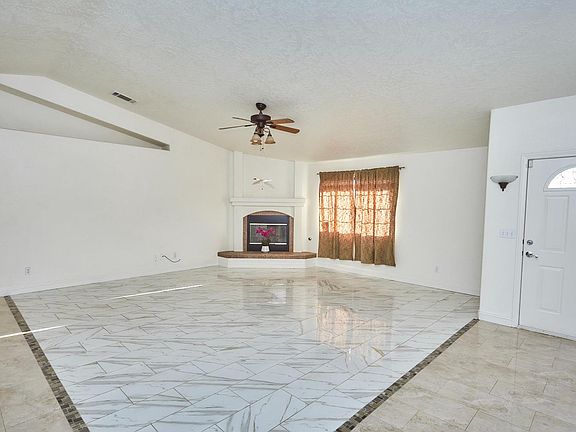 5th image of 8040 Newhall Ave