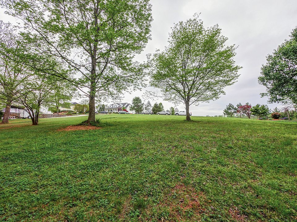 1st image of Renaissance Pl Lot 6
