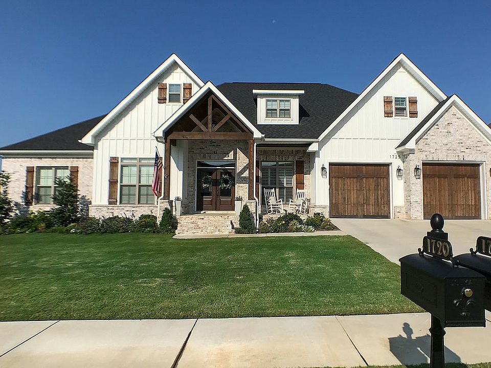 1st image of 1725 Briley Dr