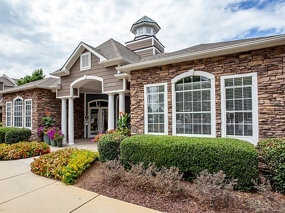 2nd image of 9920 Brickleberry Ln #213