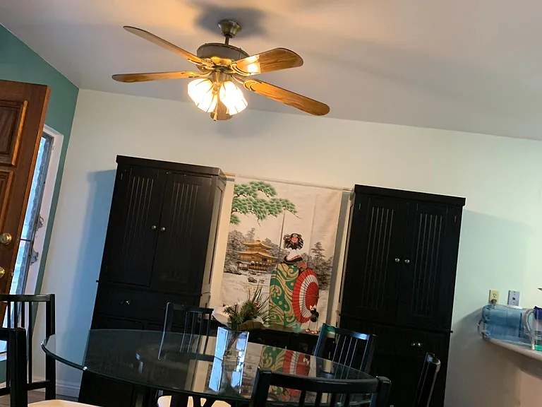 2020 Hanford Dr — Photo 5
