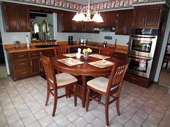 3rd image of 348 Ethel Ln