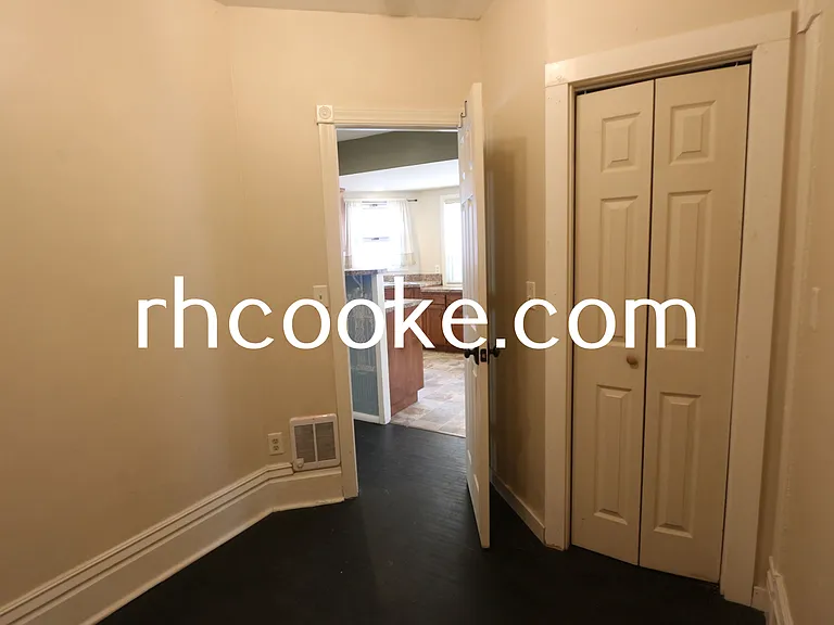 1207 W 7th Ave #1 — Photo 8