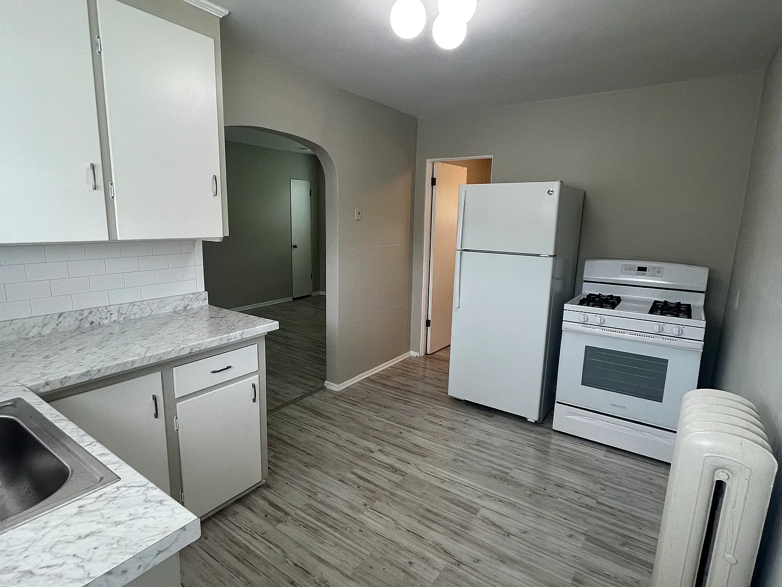 1 bed, $950 — Photo 2