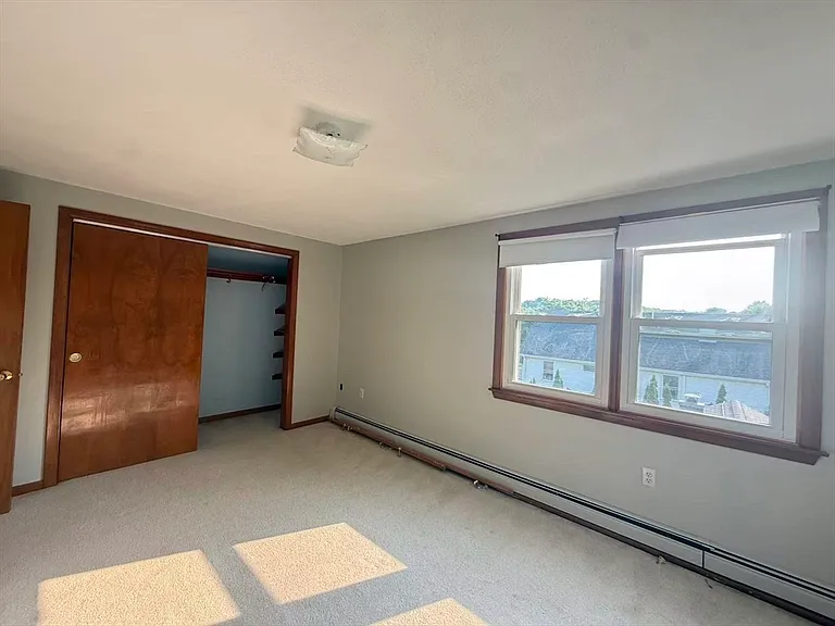 27-29 Normandy Ave #2 — Photo 6