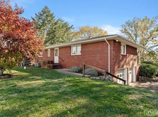 42 Deerfield Rd, Somerset, NJ 08873