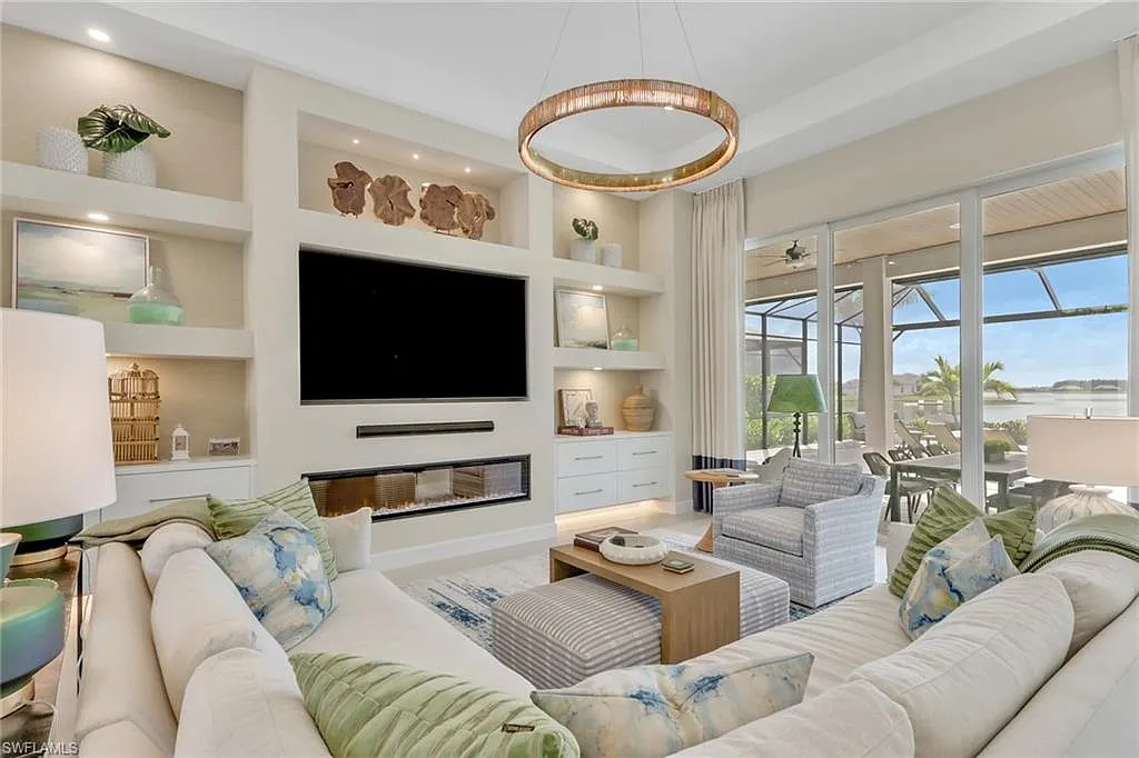 4 bed, 3.0 bath, 2966 sqft, $17,000 — Photo 3