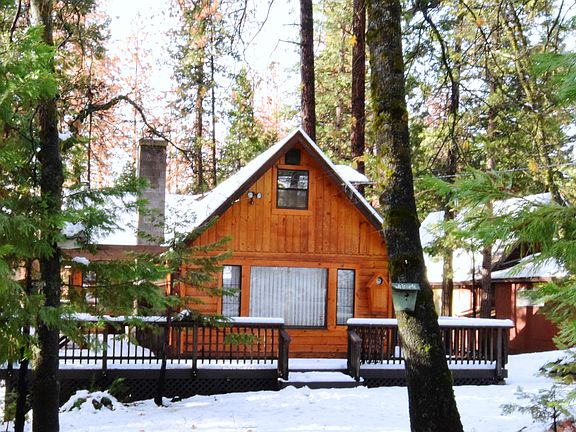 3rd image of 22734 Spruce Dr