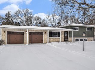 1861 N Donna Dr, Stevensville, MI 49127