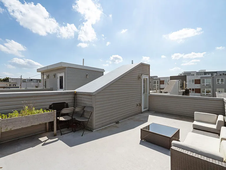 1318 N Palethorp St — Photo 23