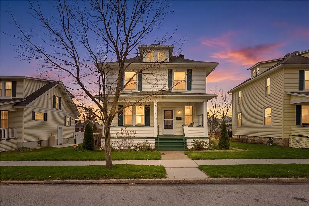 341 W Catherine St photo 1