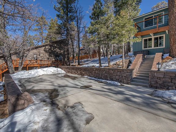 4th image of 1688 Columbine Dr