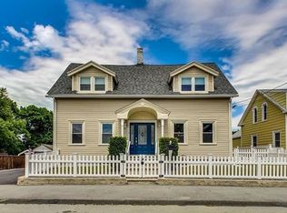 27 Godfrey St, Taunton, MA 02780