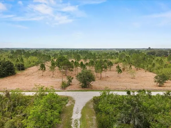 2801 Tawny Dr #109, Lorida, FL 33857